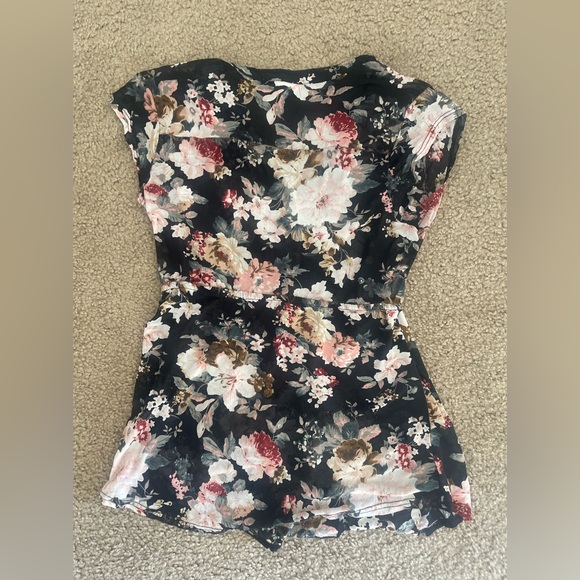 Sheer, black and pink floral, maternity shirt - Picture 2 of 2